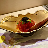 鮨 七海 - 生本鮪のたたき、いくら