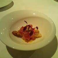 ヴァカンツァ - ランチ2500円コース①　　アスパラ美味しい！