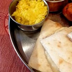 インド＆タイ料理専門店 Surya Royal Garden - 
