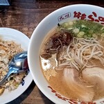 筑豊ラーメン山小屋 - 