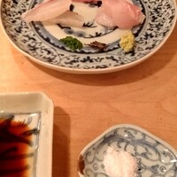 鮨まつもと - 真鯛　シマアジ　甘鯛昆布締め。甘鯛が特に良かったな。