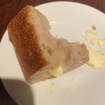 Kamekichi bistro - 美味しいパン