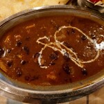 DEVI - 日替わりカレー(シーフードと豆のカレー)