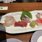 回転寿司しげなが - 