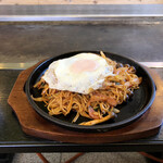 Okonomiyaki Ge-Buruhau Su - ナポリタンソバ