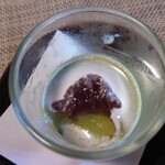 閑祥庵 禅紫 - プリンの断面質感