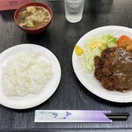 Guriru Mikasa - タイムランチ（ミンチカツ、チキンカツ）