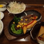 台湾料理 興福順 - ステーキ定食￥1080