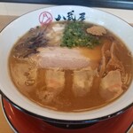 麺笑 八武屋 - 魚介豚骨醤油（税込700円）