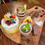 オカダ ダイニング&カフェ スイーツ ハカタ - 