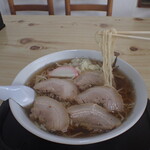 かど惣 - チャーシューメン大盛（麺）