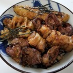 Omo Ya - 焼き鳥丼。