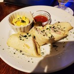 Paradaisu Kafe - ハムとチーズのブリトー