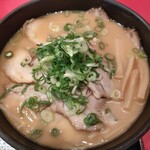 Hokkai Ramen Susukino - 味噌のチャーシュー麺