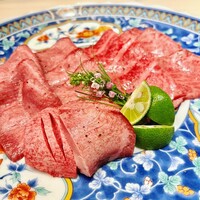 焼肉㐂舌 南船場 - 