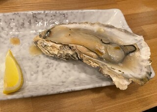 Ganso Yakitori Marukamo Honten - 牡蠣
