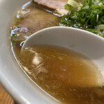 ShiNaChiKu亭 - あっさりながら深い味わいのスープ