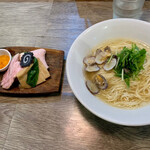 ラァメン コハク - 鯛煮干しと貝出汁ラーメン