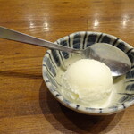 h Uma Karaage To Izakemeshi Mirai Zaka - アンケートでアイスのおまけ付きでした