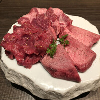原宿焼肉 KINTAN - 