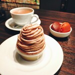 ジャン＝ポール・エヴァン 伊勢丹新宿本店 - 週末限定モンブラン