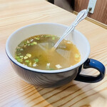 焼肉海鮮 炭よし - ピリ辛スープ