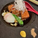 魚屋あらまさ - 「豚角煮風黒酢のポルケッタ」1,100円
