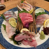 魚屋あらまさ 川崎店 - 「特上お造り盛り合わせ」2,530円(写真は2人前)