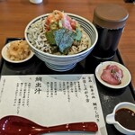 日本橋海鮮丼 つじ半 - 