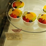 サン・フルーツ 日本橋三越本店 - 