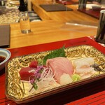 おおたに - 鰤、鮪、剣先いかのお造り