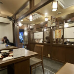 炭焼うな富士 - 店内の様子です