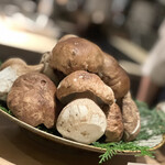 SUGALABO - 今回は、秋。セップ茸が、