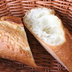 ビストロ・ミル・プランタン - パン