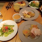 京王プレリアホテル - 