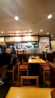 瀬戸うどん - 店内