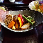 梅茂登 - ハンバーグのセット！