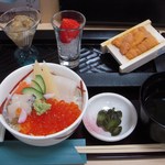うに むらかみ - 日本橋三越北海道展のメニュー