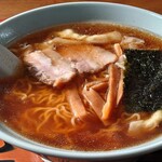さかい食堂 - ワンタンメン700円ネギ抜き