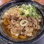 讃岐製麺 - 肉うどんは572円