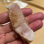 鮨処 池上 - ノドグロ炙り