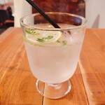 ヌフ クレープリー - 