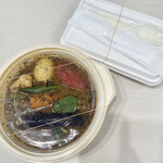 curry & beer SAMA - トマトベース
野菜カレー
ごはん少なめ
辛さ1