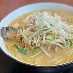 Cha Han Ando Men Jiro Kichi - 味噌らー麺