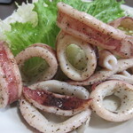 焼きとり かっちゃん - イカは、バターと塩コショウ味