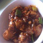 赤坂 四川飯店 - 麻婆豆腐をかけます。