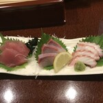 居酒屋　いっぷく - お造り三種盛り合わせ