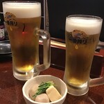 居酒屋　いっぷく - お通しとプレミアムモルツ