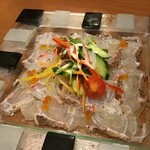 宇佐川水産 銀座店 じまんしー - 天然真鯛のカルパッチョ