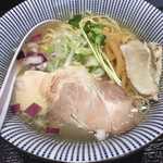 旬亭 ふじ荘 - ふぐと貝の潮らぁ麺   1100円なり